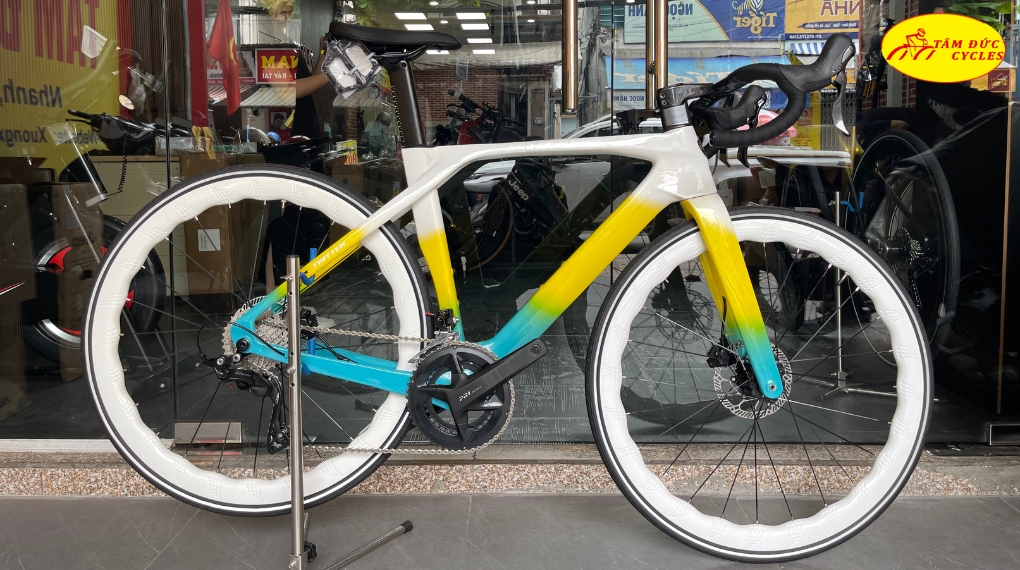 xe đạp đua carbon Twitter t&acirc;m đức cycles