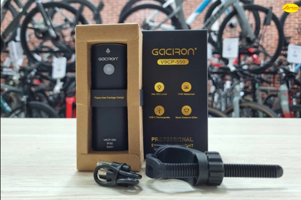 ĐÈN TRƯỚC XE ĐẠP GACIRON V9CP-550