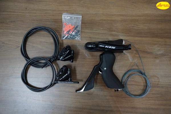TAY ĐỀ LẮC VÀ CỤM PHANH DẦU SHIMANO 105 R7070