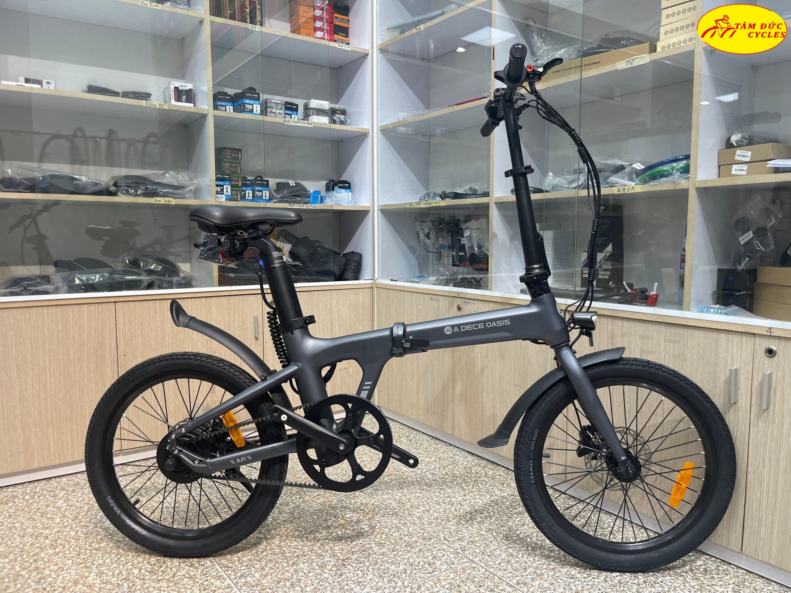 XE ĐẠP TRỢ LỰC ĐIỆN GẤP ADO A20 AIR