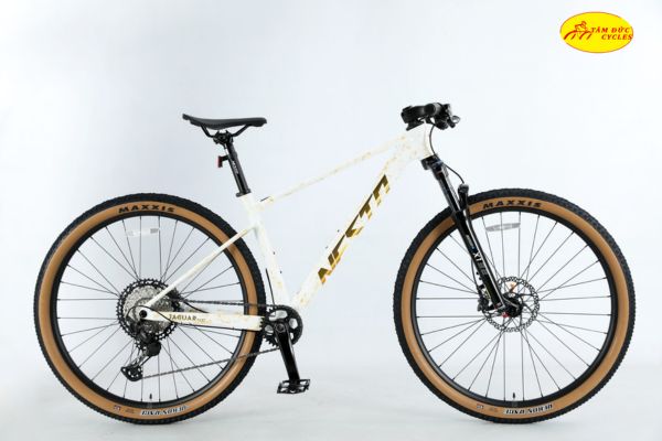 Xe đạp địa hình cao cấp Nesto JaGuar Fast