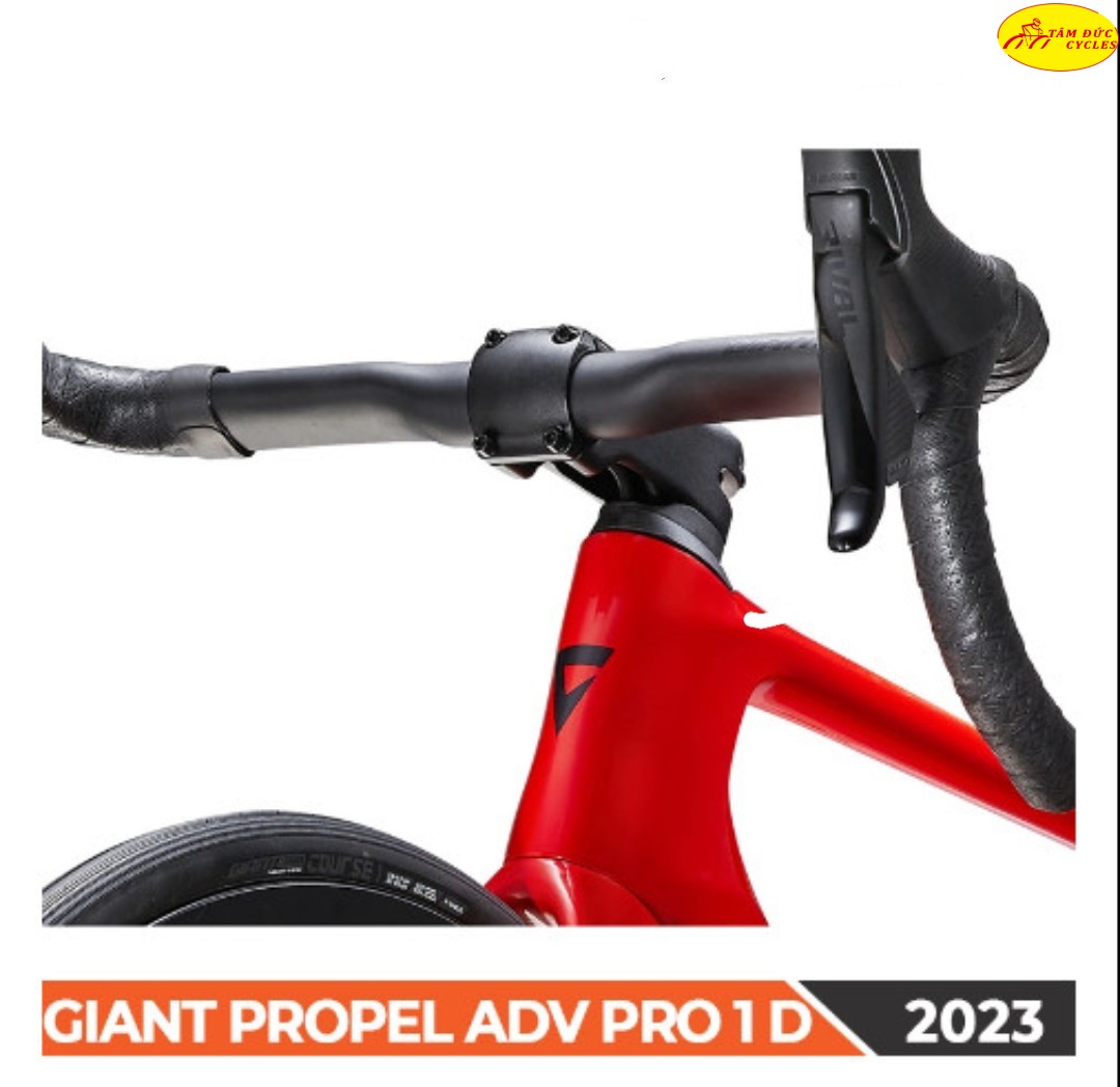 tay đề Giant Propel ADV Pro 1 D 2023