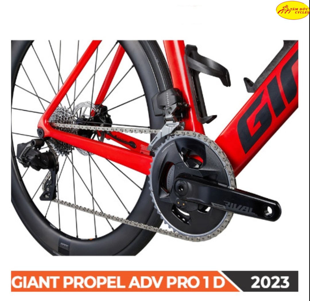 giò dĩa Giant Propel ADV Pro 1 D 2023