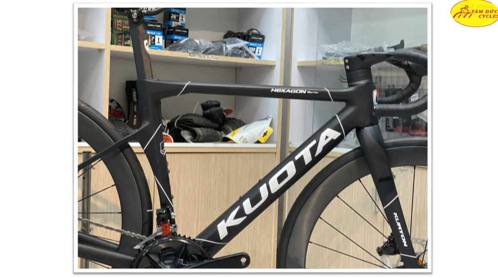 Xe đạp đua Kuota Hexagon Warrior full carbon