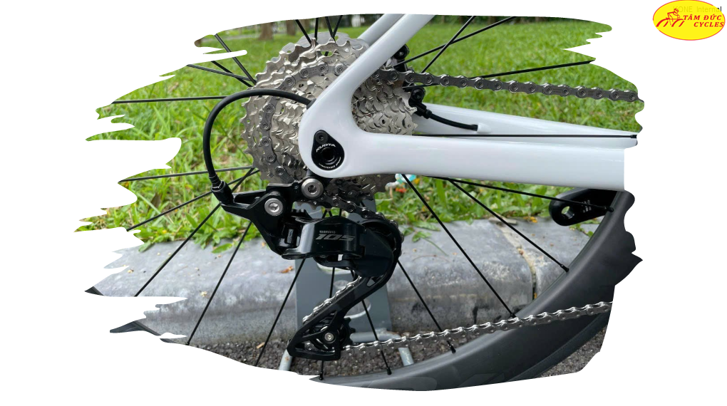 Xe đạp đua kuota kryon R7120