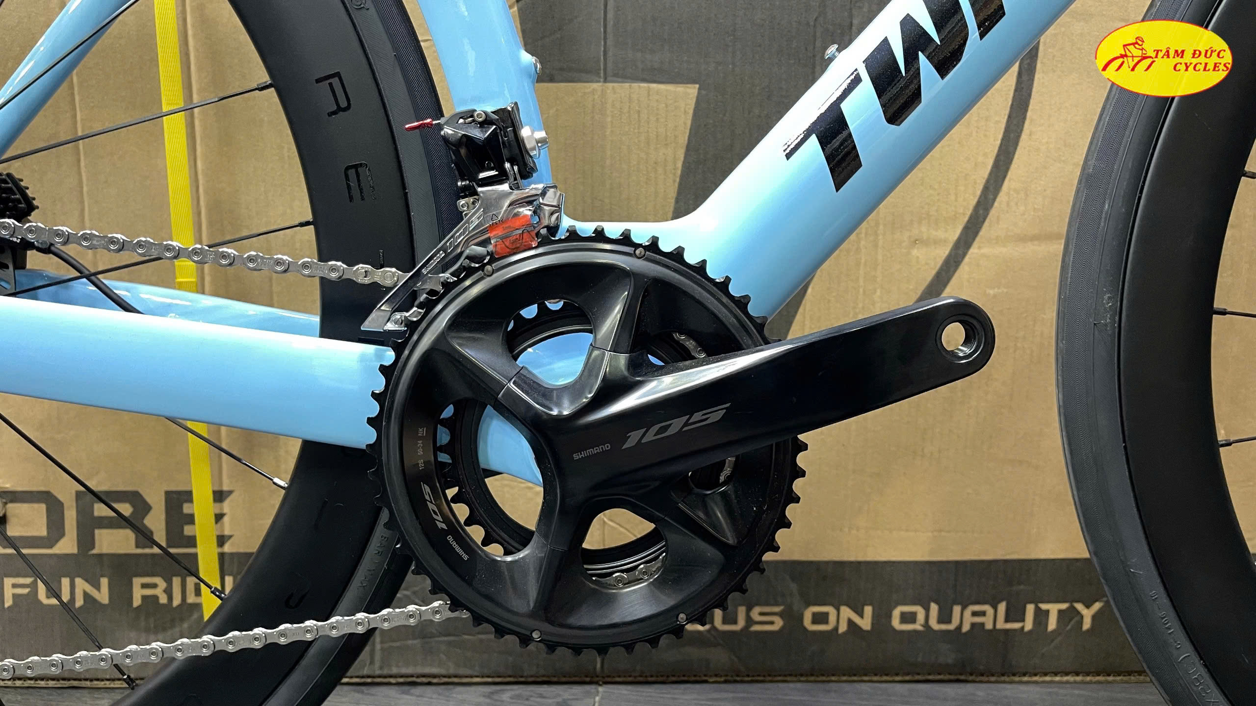 Xe đạp Twitter T8 Pro - 5 Món Shimano 105