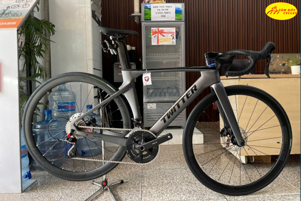 Xe đạp đua Twitter R68 RS24